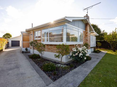 43 Silverdale Road, Silverdale