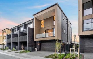 61 Riukiuta Avenue, Three Kings