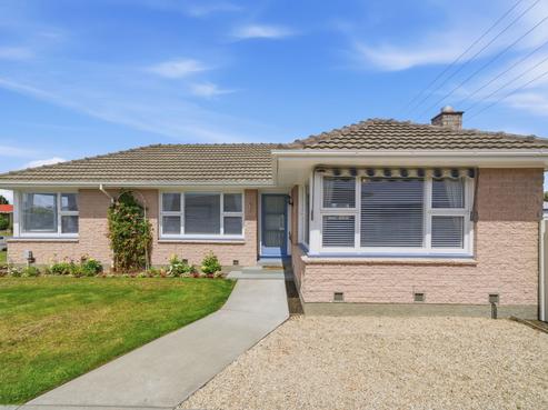 53 Boston Avenue, Hornby