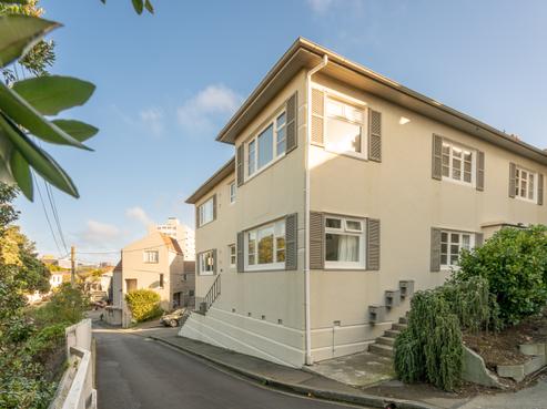 3/7 Stowe Hill, Thorndon