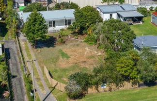 315 Hetherington Road, Whangamata