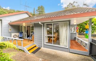 19B James Grove, Stokes Valley