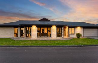 9 Cottle Heath Close, Manor Park