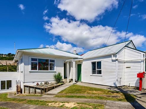 10 Carleton Terrace, Tawa