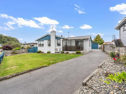 52 Edinburgh Crescent, Waikiwi