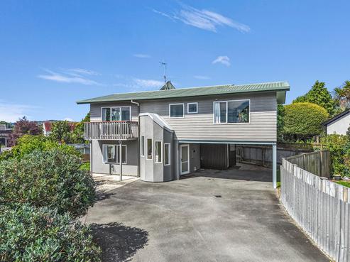 11A Lemari Avenue, Stoke