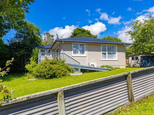 8 Tarrangower Avenue, Taumarunui
