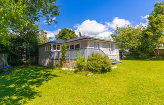 8 Tarrangower Avenue, Taumarunui