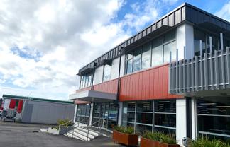  Upgraded office space with abundant natural light