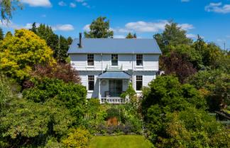 8 and 8A Harrington Place, Lawrence