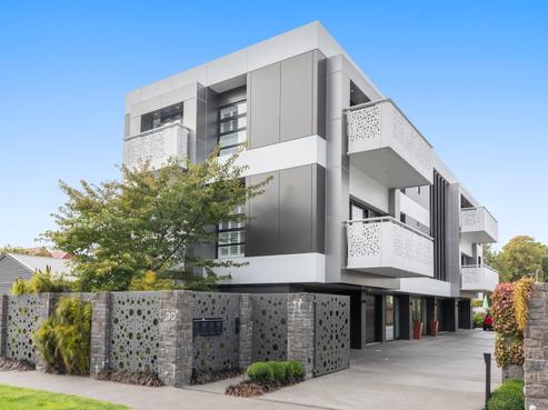 2/30 Peterborough Street, Christchurch Central