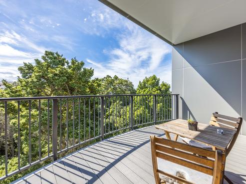 52/241 Hinemoa Street, Birkenhead