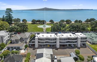 4/2B Atkin Avenue, Mission Bay