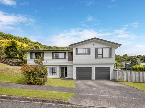 14 Brasenose Place, Tawa