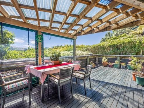 5 Edgeware Road, Wilton