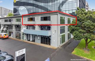 ELEVATED FREEHOLD OPPORTUNITY
