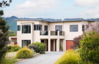 114 Rutherford Drive, Waikanae Beach