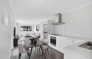 2 Whakato Avenue, Kumeu