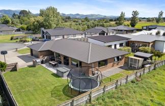 12 Molesworth Street, Carterton