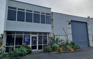 HIGH QUALITY TILT SLAB WAREHOUSE

