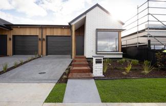 2/8 Lumino Terrace, Peacocke