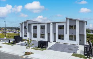 5 & 7 Tack Road, Silverdale