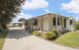 15 Crossley Street, Katikati