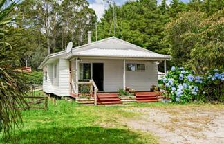 12 Tawhero Street, Mamaku