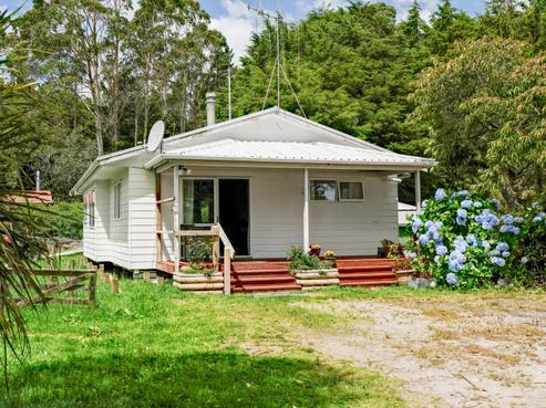 12 Tawhero Street, Mamaku