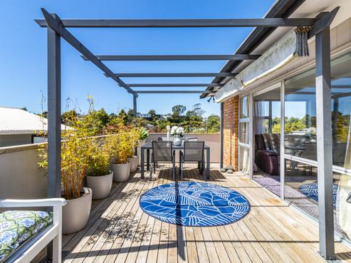 6 Carlton Terrace, Westown