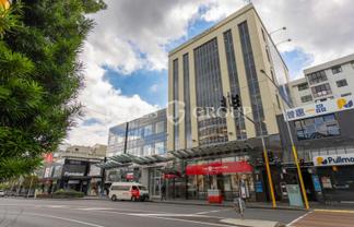 SHOWCASE YOUR BUSINESS ON BROADWAY