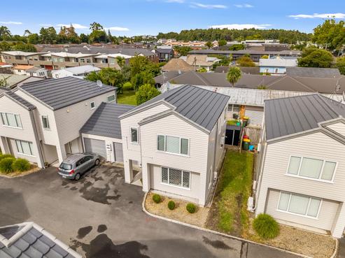 52H Fifth Avenue, Enderley