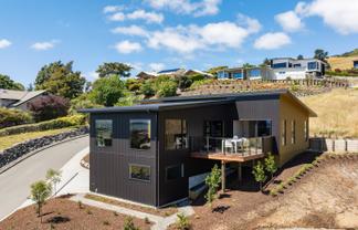 10 Resolution Place, Richmond