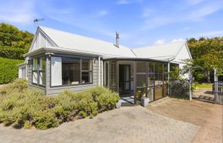 72 Elizabeth Street, Waikanae