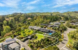 9 Burbury Ridge, Havelock North