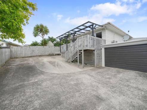 2/20 Shalimar Place, Clover Park