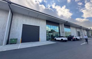 Savills | Heavy Industrial Unit – 381sqm