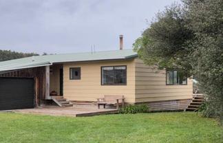 13 Arataki Grove, Waitarere Beach