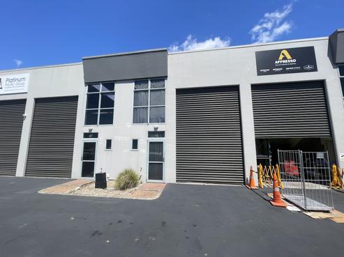 6/5A Douglas Alexander Parade, Rosedale