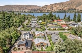 61B Eely Point Road, Wanaka