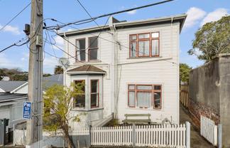 35 Colombo Street, Newtown