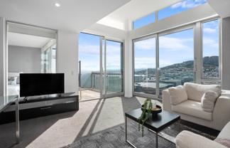 15B/30 Taranaki Street, Te Aro