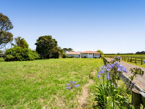 126 Ihaia Road, Opunake