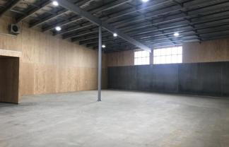 275m² Industrial Warehouse for Lease – Onekawa