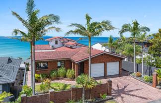8 Durness Place, Red Beach