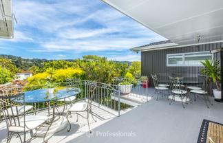 18 Dalton Grove, Stokes Valley