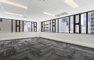 Superb 340.58 sqm office on thriving Queen St