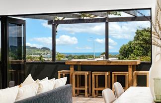 10C Long Street, Raglan