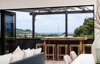 10C Long Street, Raglan