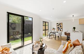 113 Beach Road, Te Atatu Peninsula